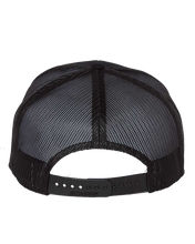 Load image into Gallery viewer, Snapback Trucker - 7 Panel - Black - Kype Gear
